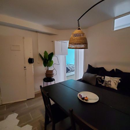 Joli T4 Renove Climatise Entre St Charles/Le Vieux-Port Apartment Marseille Bagian luar foto