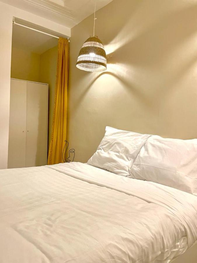 Joli T4 Renove Climatise Entre St Charles/Le Vieux-Port Apartment Marseille Bagian luar foto